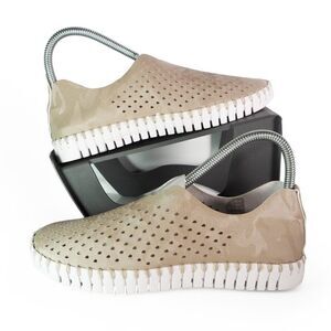 Ilse Jacobsen Tulip Hornbak Latte Slip On Shoes "Beige Camo" Women's 5.5-6/36